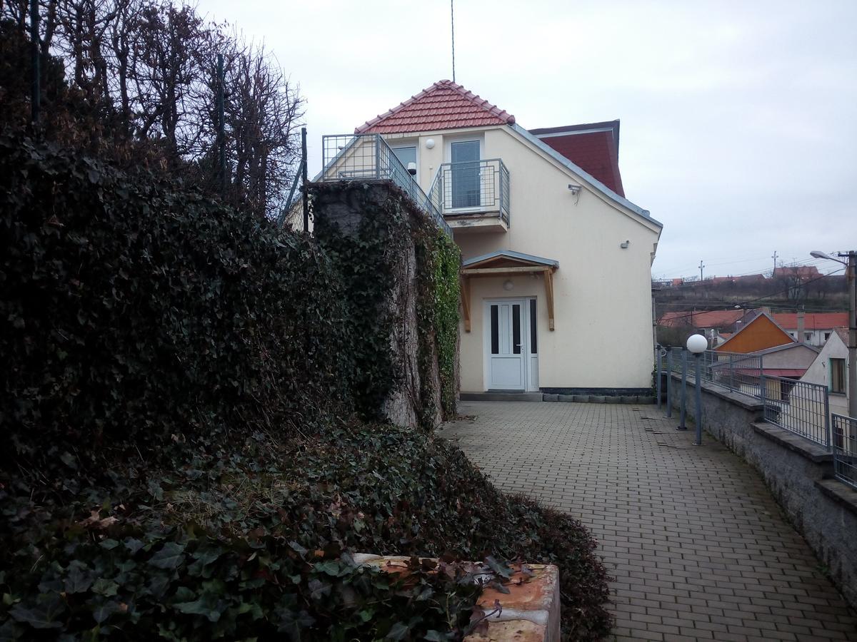 Havranuv Dum Suchohrdly Hostel Εξωτερικό φωτογραφία